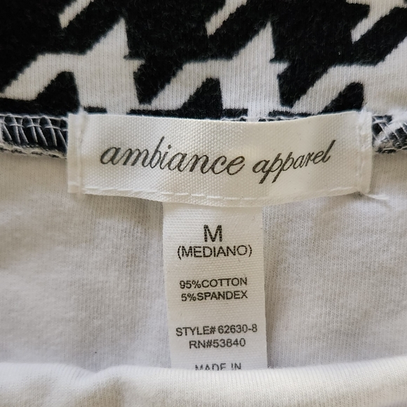 Skirt black & white medium - Picture 2 of 2